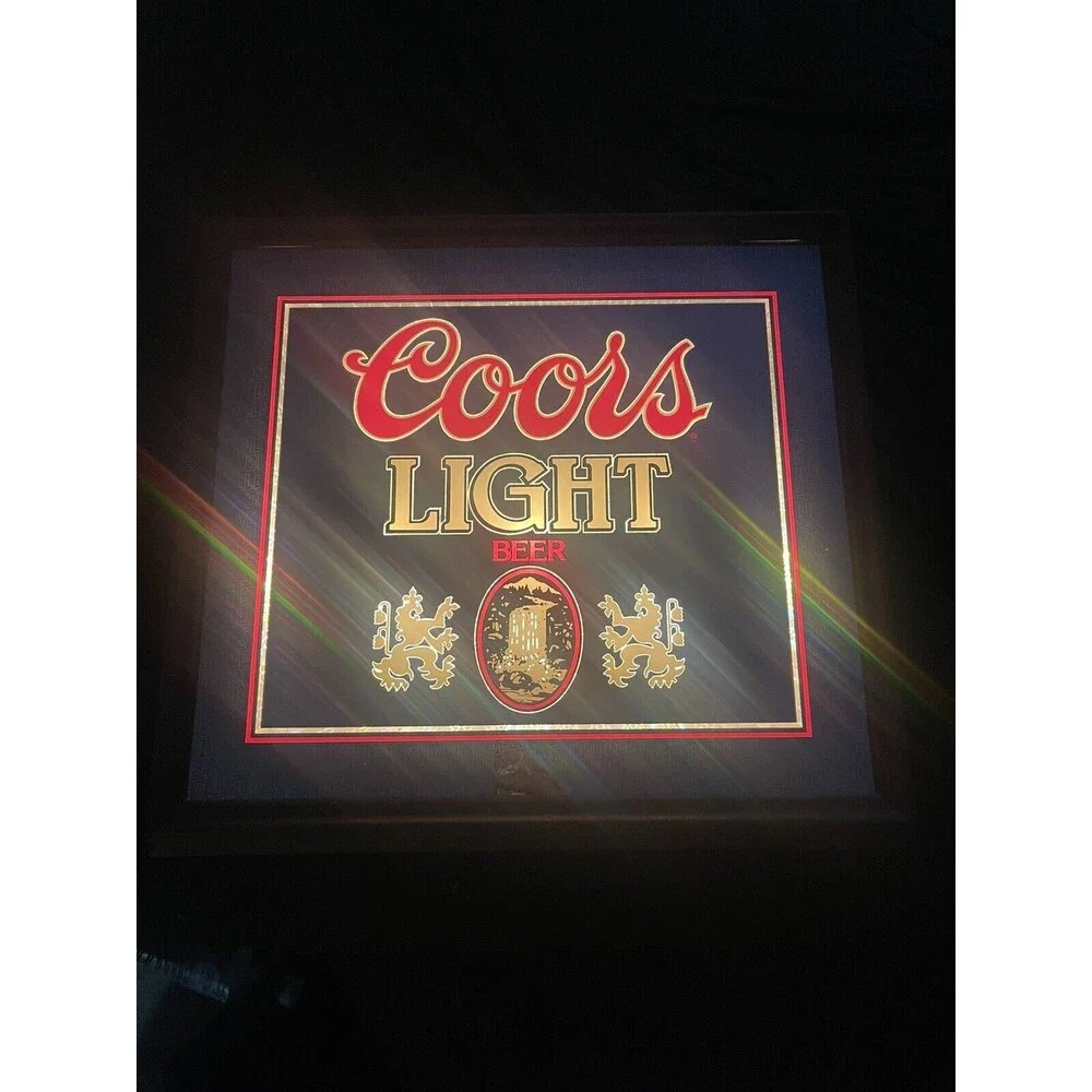 Vintage Mirror Light Up Coors Light Bar 1987 20x22 Man Cave